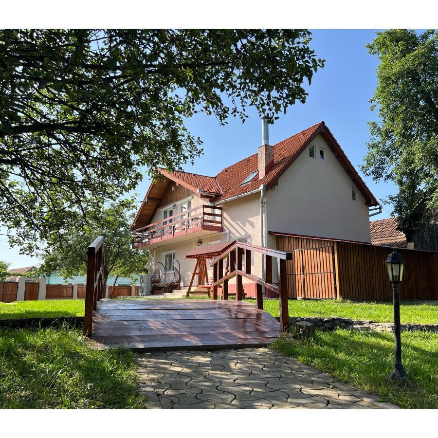 Horace Guesthouse Pool & Hot Tub & Bikes & River Dejani 外观 照片